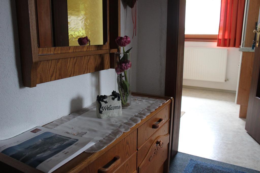 Haus Almrausch Hotel Seefeld in Tirol Kamer foto